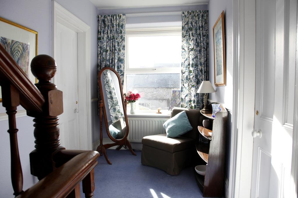 Weston House Panzió Bampton Kültér fotó